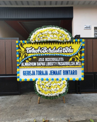 Papan Bunga Duka di Bermani Ulu